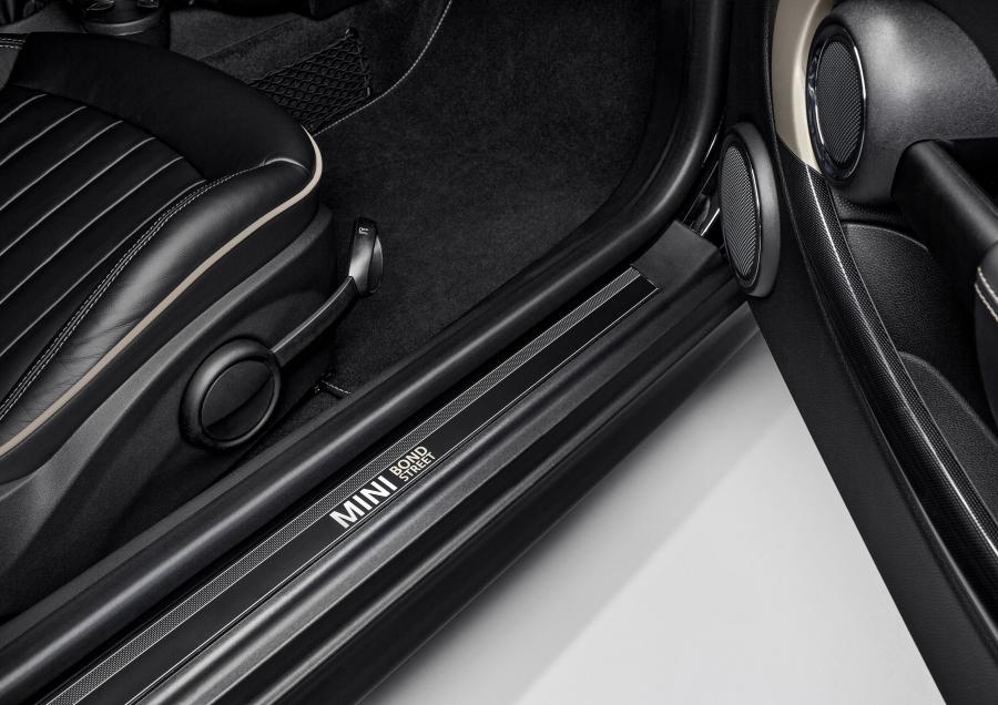  Mini Clubman Cooper S Bond Street Black 2013 года  (фото 11 из 18)